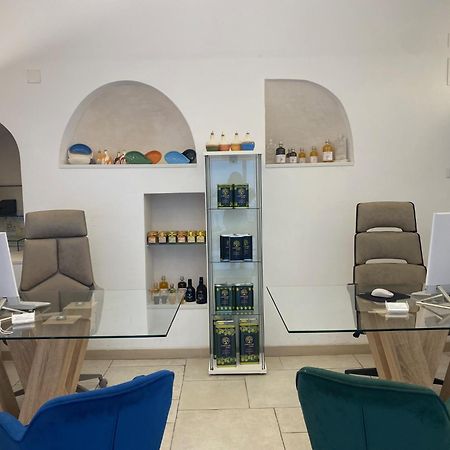 Terrazza Diomede- Manfredi Homes & Villas マンフレドーニア エクステリア 写真