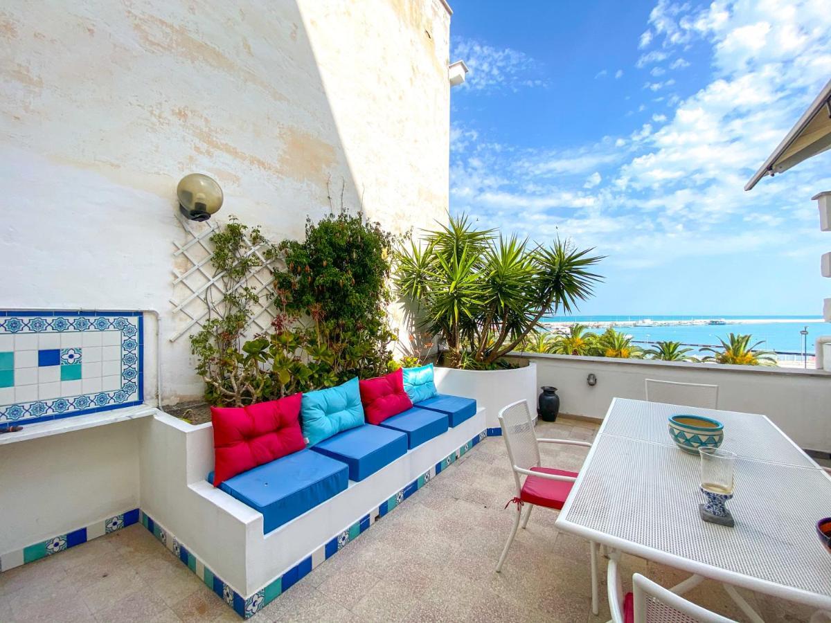 Terrazza Diomede- Manfredi Homes & Villas マンフレドーニア エクステリア 写真