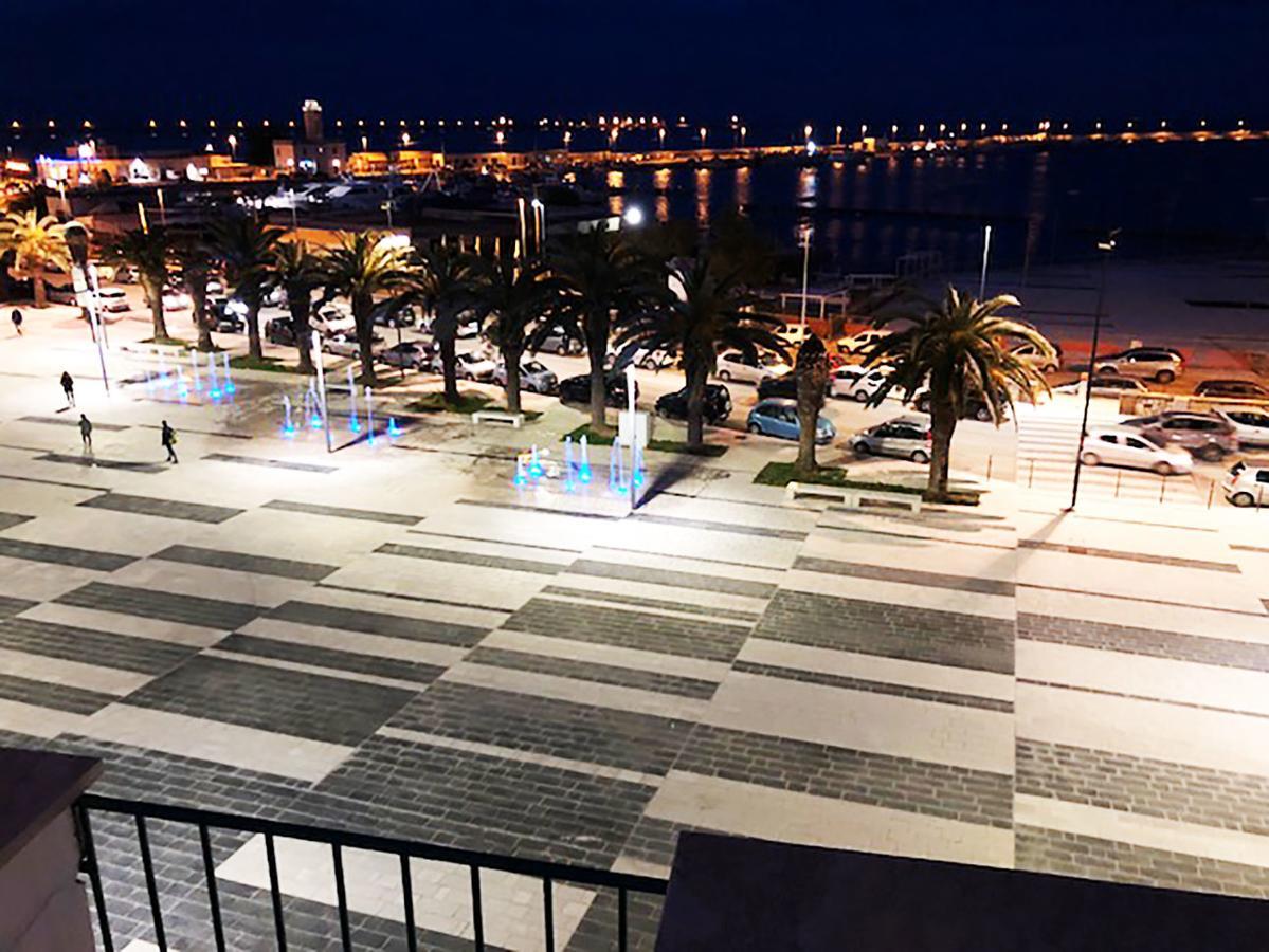 Terrazza Diomede- Manfredi Homes & Villas マンフレドーニア エクステリア 写真